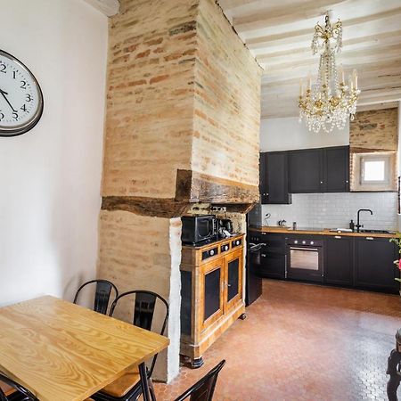 Dame De Coeur - Appartement Spacieux En Plein Centre Historique Rennes Kültér fotó