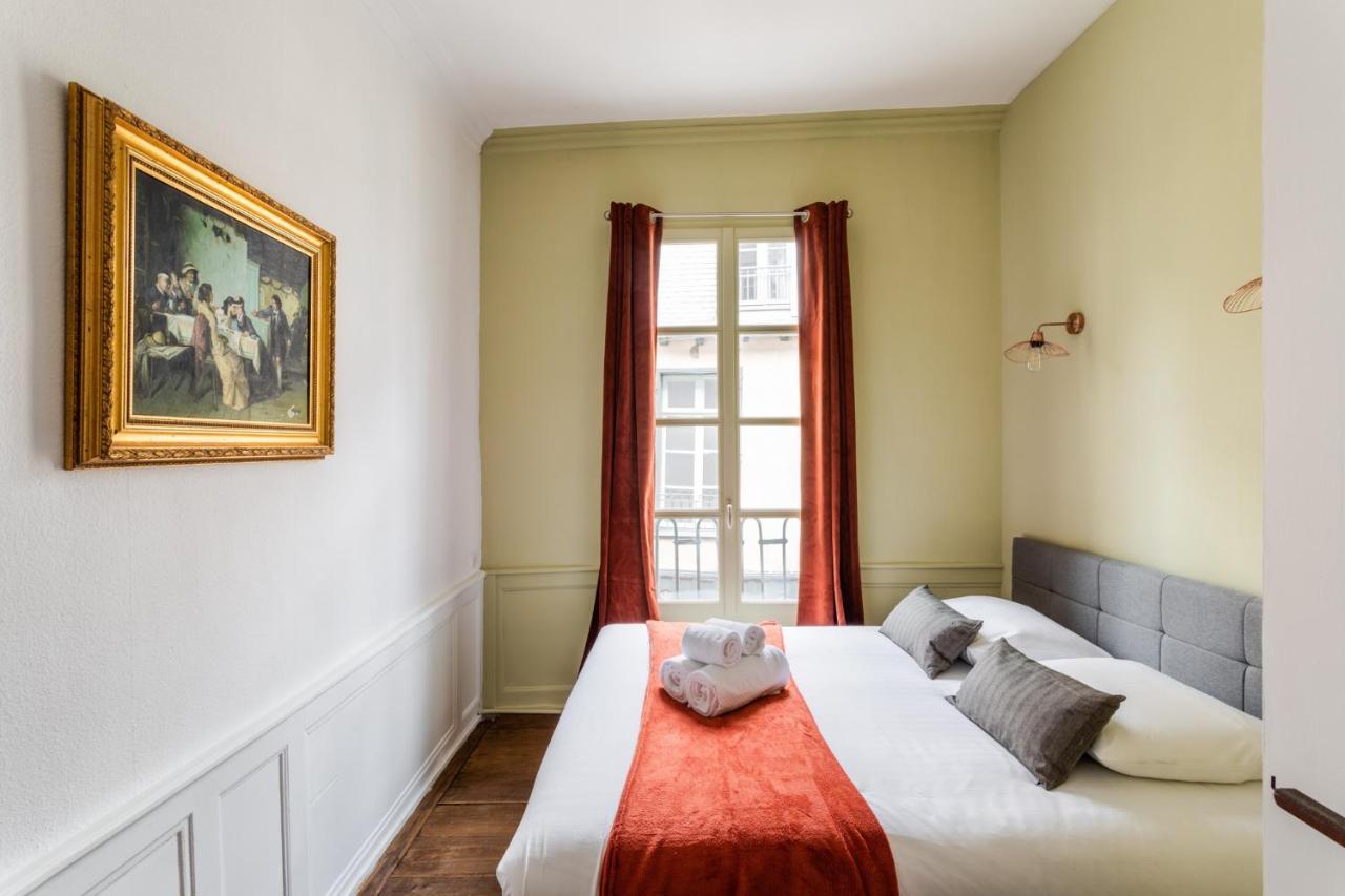 Dame De Coeur - Appartement Spacieux En Plein Centre Historique Rennes Kültér fotó