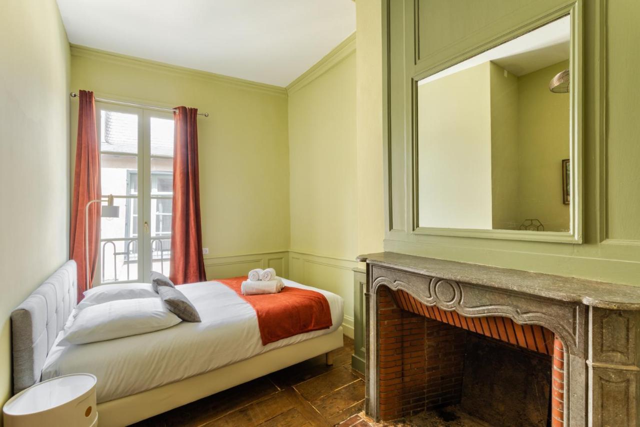 Dame De Coeur - Appartement Spacieux En Plein Centre Historique Rennes Kültér fotó