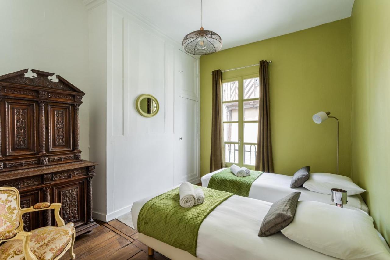 Dame De Coeur - Appartement Spacieux En Plein Centre Historique Rennes Kültér fotó